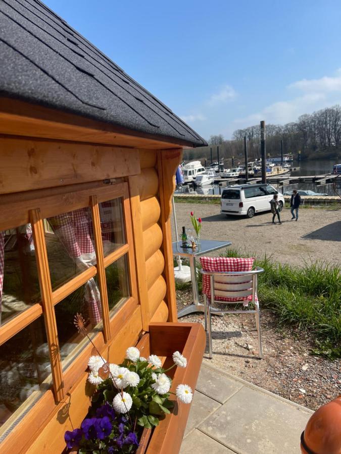 Grillkota Holzhuette Hotel Lauenburg Eksteriør billede